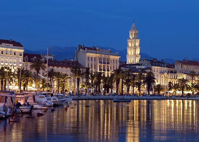 De Luxe * 스플리트